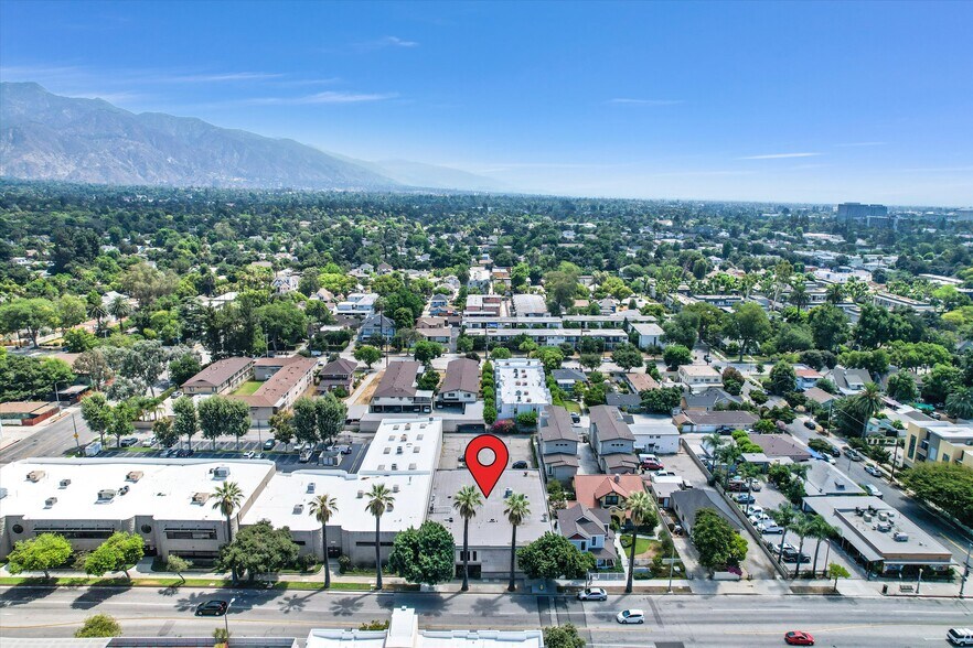 More Photos Of 848 N Fair Oaks Ave, Pasadena Manufacturing For Sale