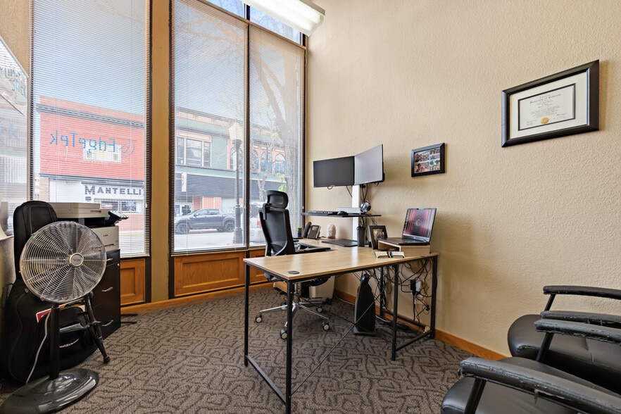 More Photos Of 136 W Main St, Trinidad Office For Sale