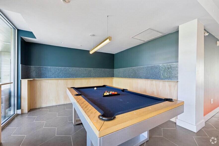 More Photos Of 10 Patriot Pky, South Weymouth Apartments For Lease