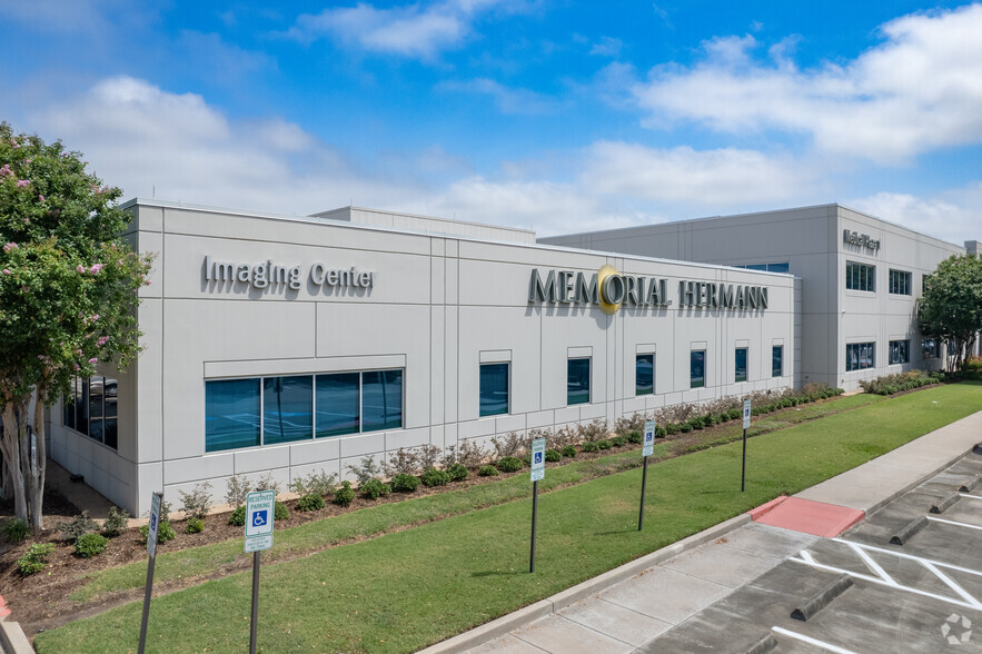 Primary Photo Of 13114 FM 1960 W, Houston Medical For Lease