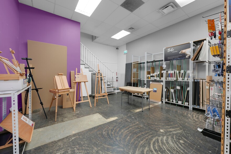 More Photos Of 953 Brunette Ave, Coquitlam General Retail For Sale