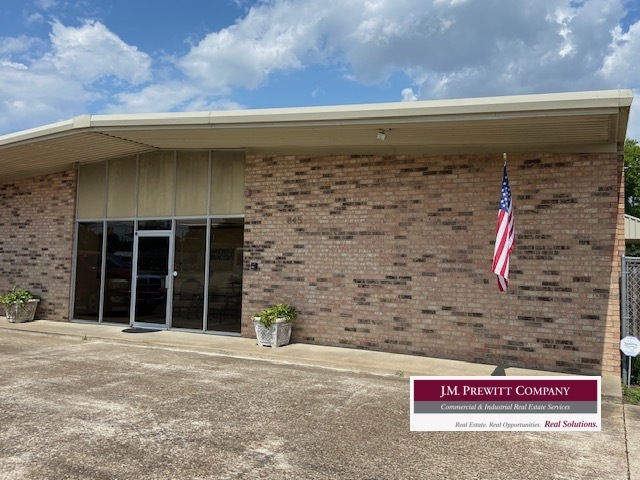 Primary Photo Of 845 Lindbergh, Beaumont Showroom For Sale