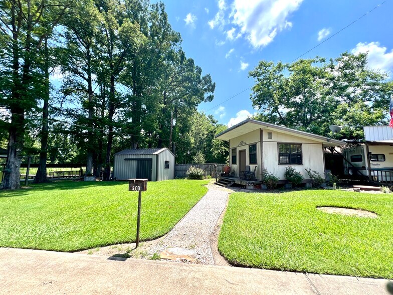 More Photos Of 1424 Fisherman Dr, Ferriday Hotel For Sale