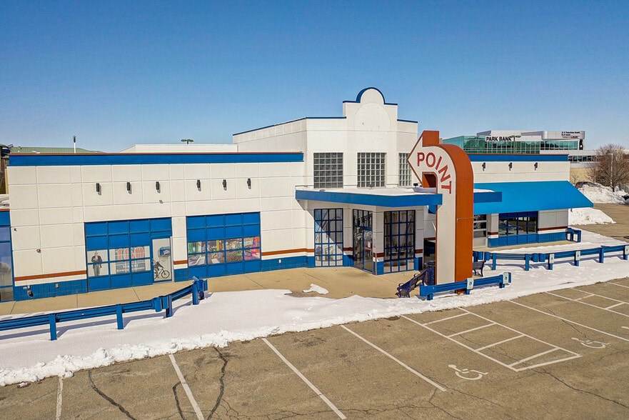 More Photos Of 2259 Deming Way, Middleton Restaurant For Sale