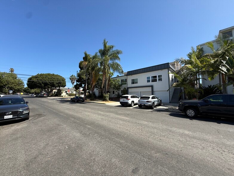 More Photos Of 1101 Euclid St, Santa Monica Apartments For Sale