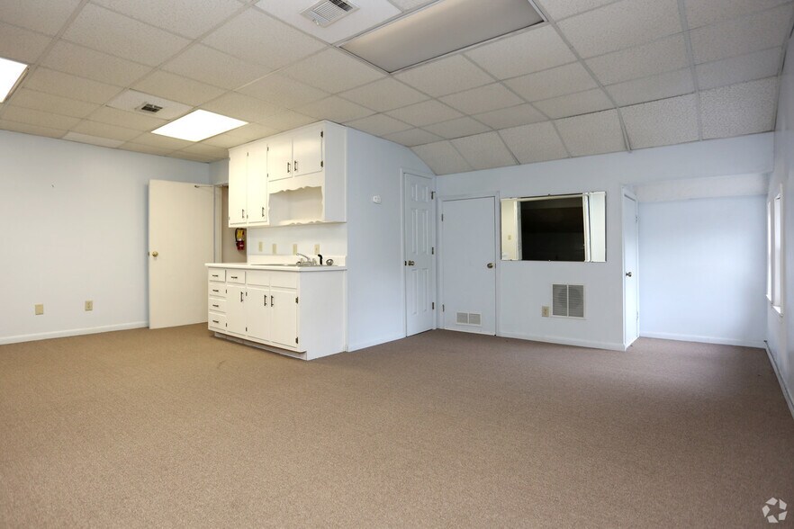More Photos Of 1790 Mulkey Rd, Austell Medical For Lease