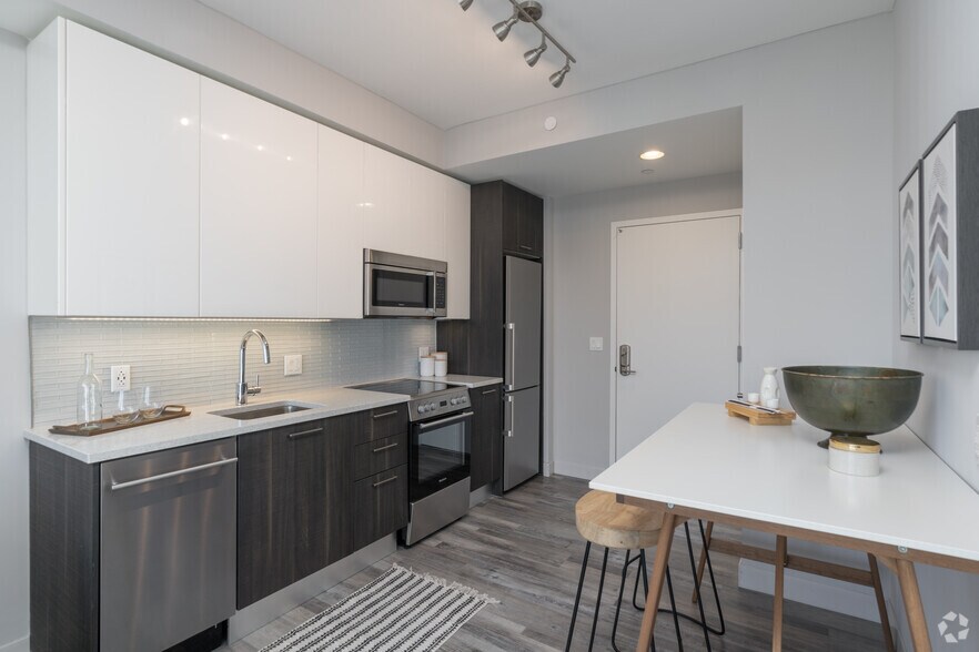 More Photos Of 1213 Walnut St, Philadelphia Apartments For Lease