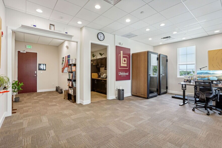 More Photos Of 2645 N Federal Hwy, Delray Beach Medical For Lease