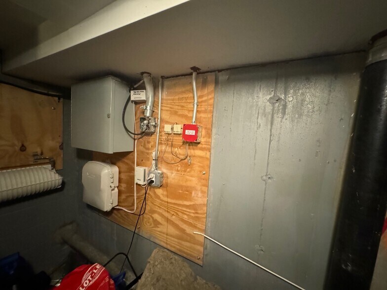 More Photos Of 27 Buchanan Pl, Bronx Apartments For Sale