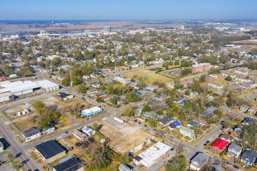 More Photos Of 1102 Chestnut St, Wilmington Land For Sale