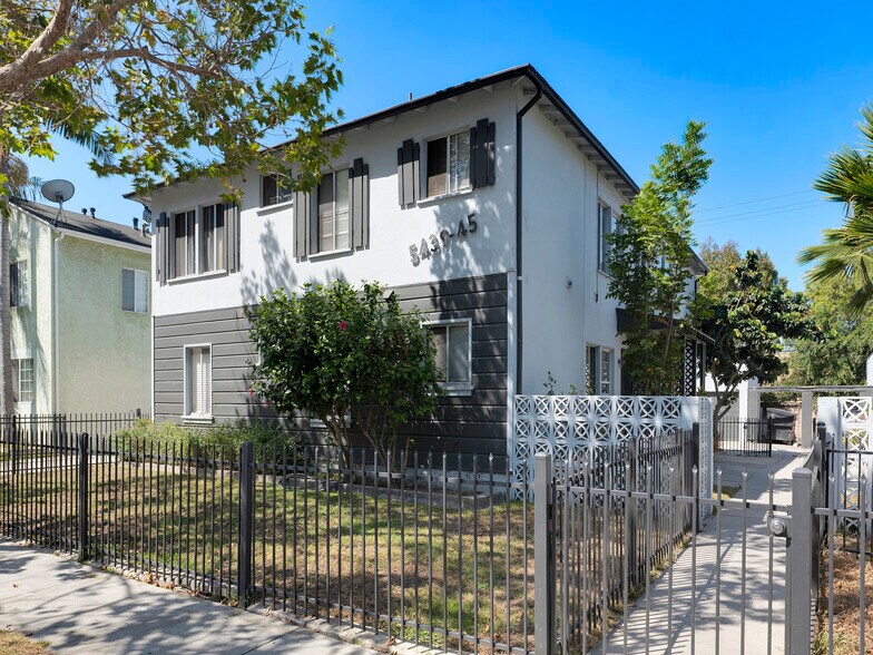 Primary Photo Of 5439 Kinston Ave, Culver City Apartments For Sale