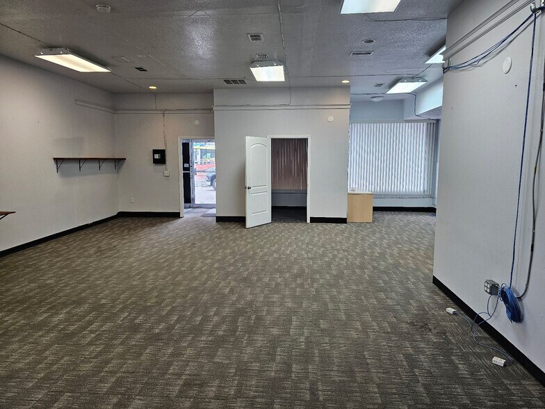 More Photos Of 3652 W Cypress St, Tampa Freestanding For Lease