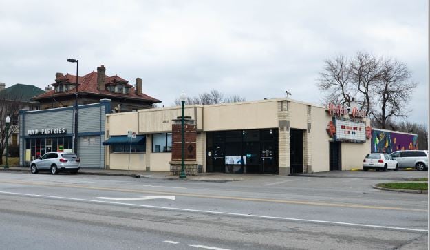 Primary Photo Of 2807 Independence Ave, Kansas City Storefront For Lease