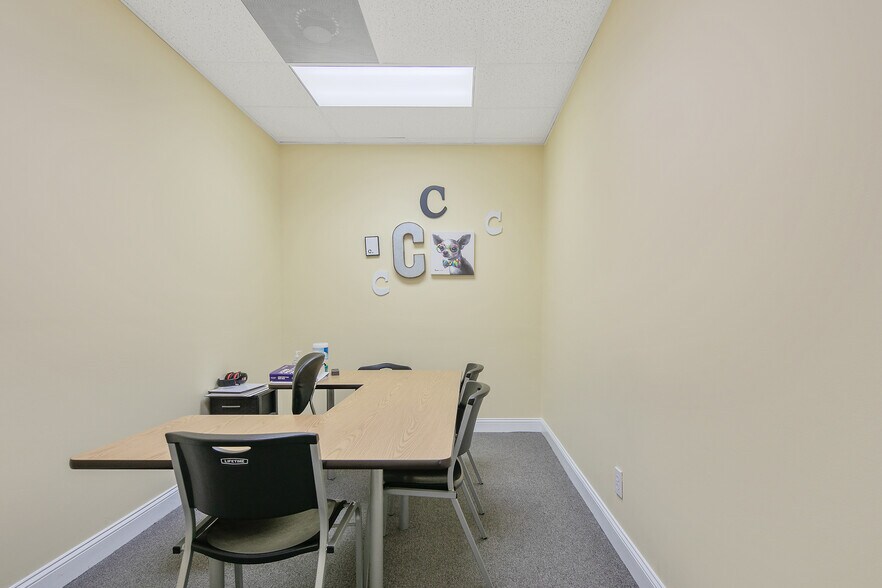 More Photos Of 2915 Raeford Rd, Fayetteville Medical For Lease