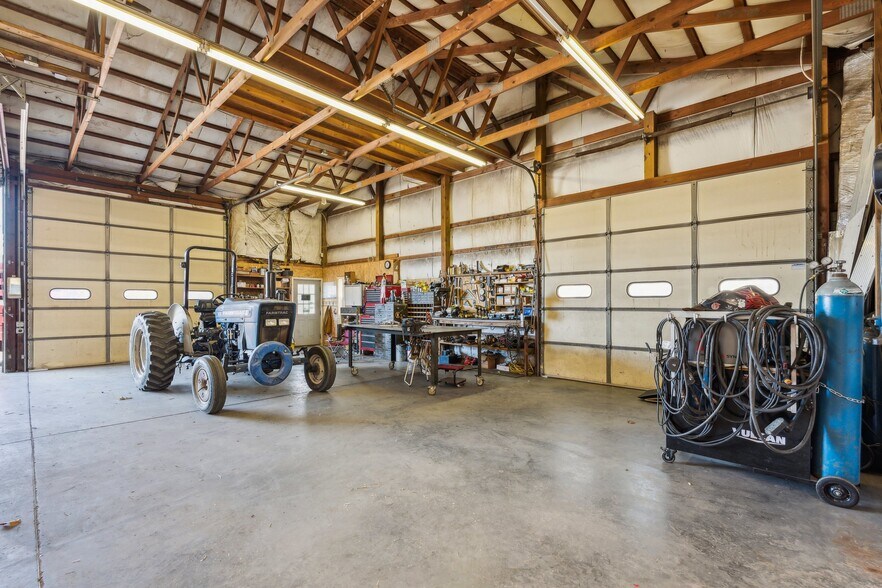 More Photos Of 9932 Seminole Trl, Ruckersville Auto Dealership For Sale