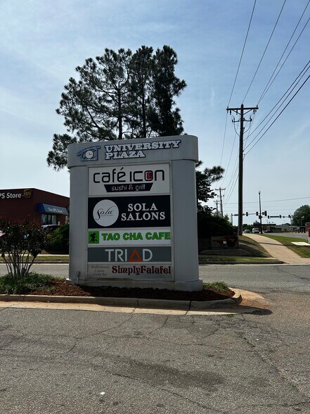 More Photos Of 1024-1040 Waterwood Pky, Edmond General Retail For Lease