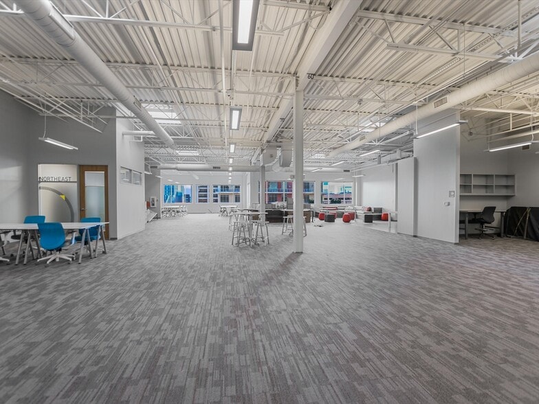 More Photos Of 1705 Guadalupe St, Austin Office For Sale
