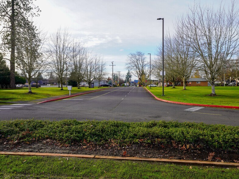 More Photos Of 1850 45th Ave NE, Salem Religious Facility For Lease