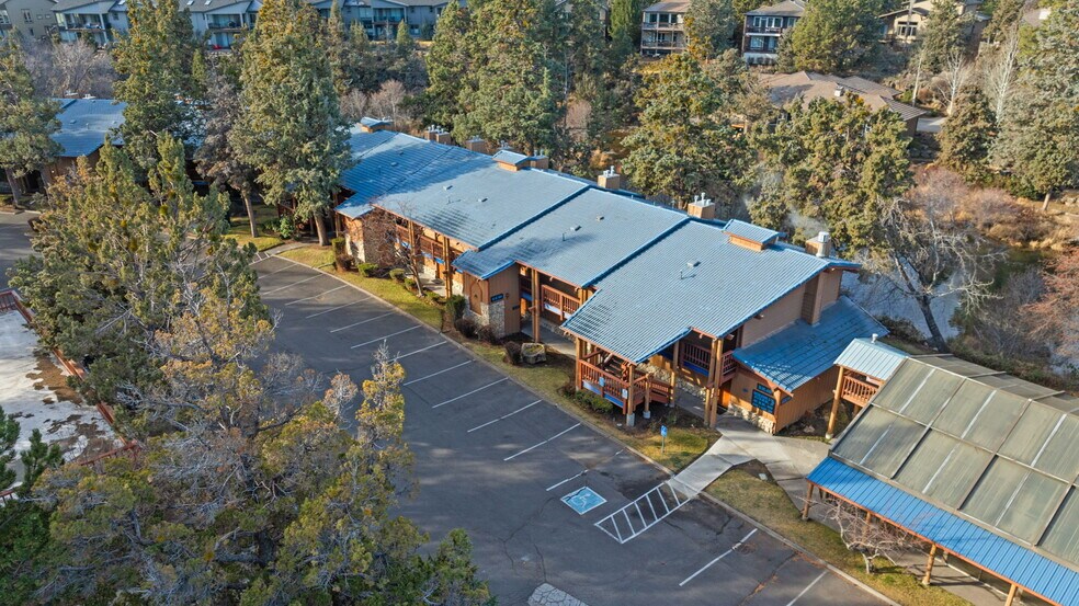 More Photos Of 3105 NE O. B. Riley Rd, Bend Hotel For Sale