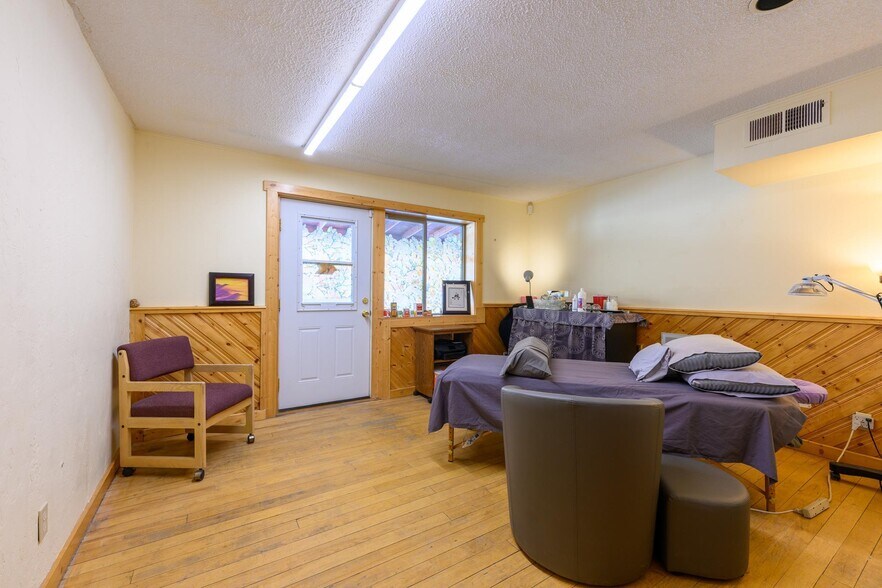 More Photos Of 312 Dewey Ave, Eureka Storefront Retail Office For Lease