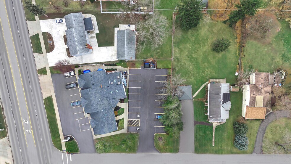 More Photos Of 6011 Main St, Buffalo Freestanding For Sale
