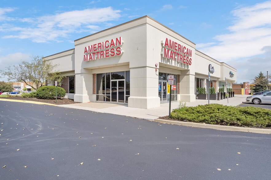 More Photos Of 9380-9396 W 159th St, Orland Park Freestanding For Lease