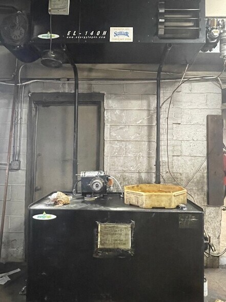 More Photos Of 524 Hinman Ave, Buffalo Service Station For Sale