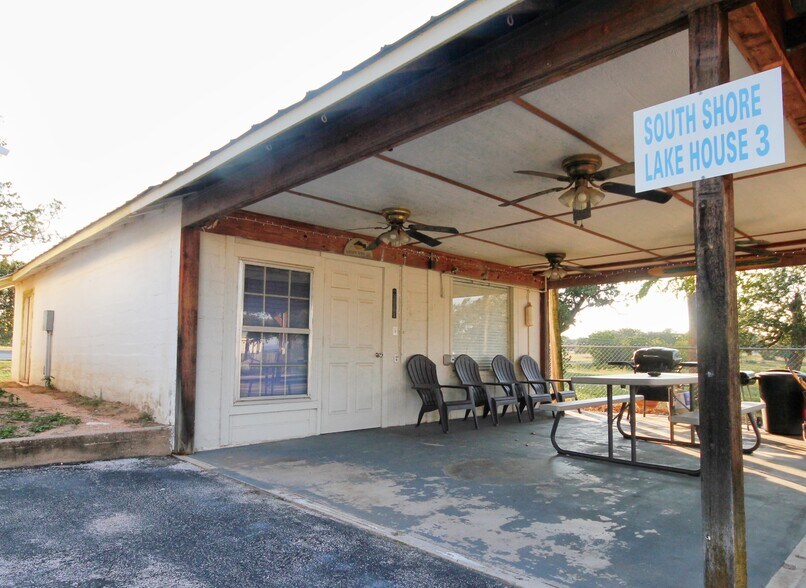 More Photos Of 1504 RR 261, Buchanan Dam Trailer Camper Park For Sale