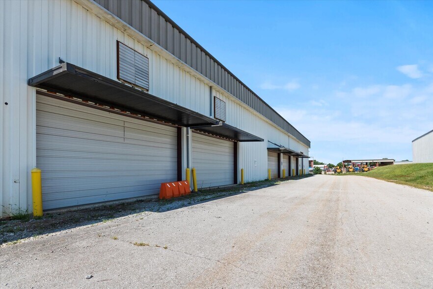 More Photos Of 9324 Madison Blvd, Madison Distribution For Lease