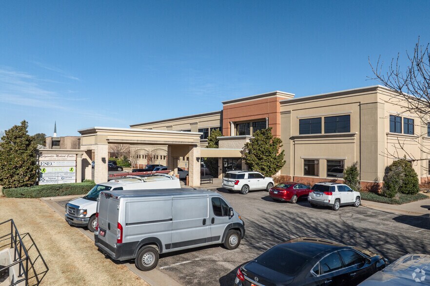 More Photos Of 3705 NW 63rd St, Oklahoma City Medical For Sale