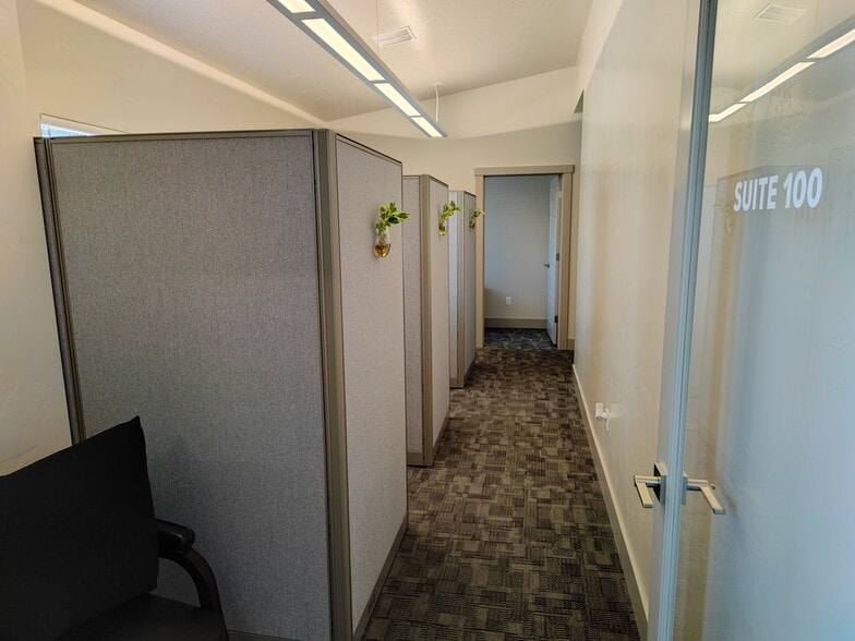 More Photos Of 1943 E Overland Rd, Meridian Coworking Space