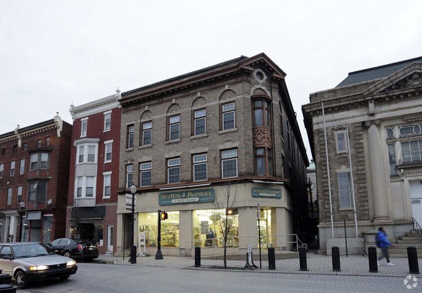 More Photos Of 15 N Front St, Steelton Office For Lease