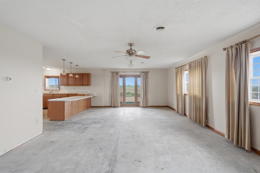 More Photos Of 10465 Elizas Rd, Saint George Horse Stables For Sale