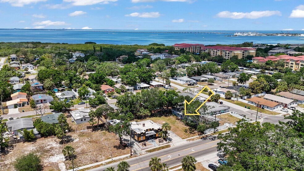 More Photos Of 6719 S West Shore Blvd, Tampa Office For Sale