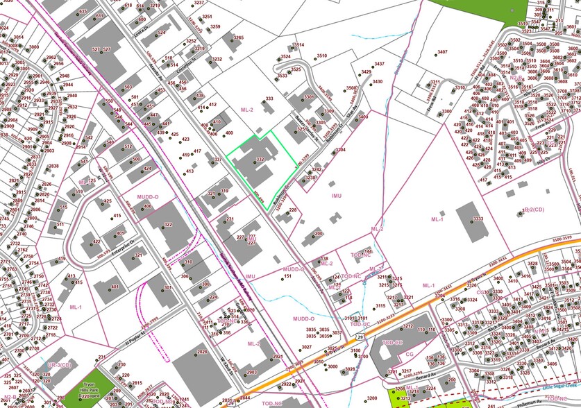 More Photos Of 332 Atando Ave, Charlotte Manufacturing For Lease