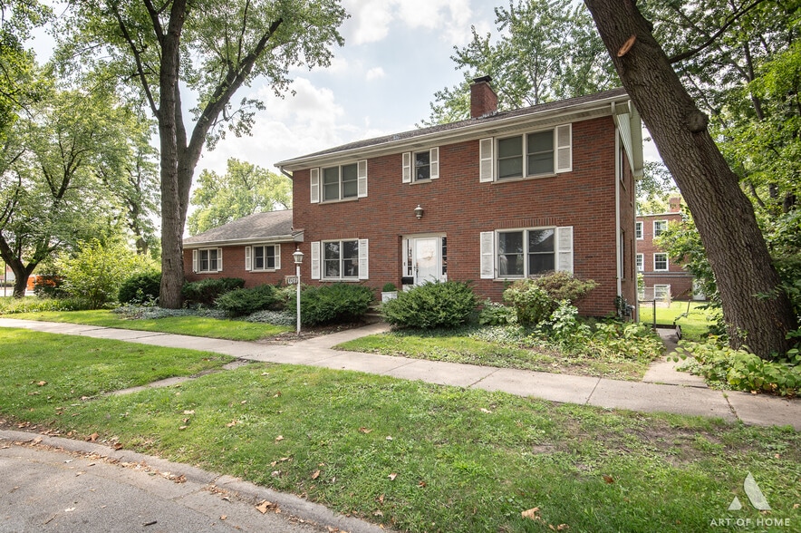 More Photos Of 9411 S 51st Ave, Oak Lawn Religious Facility For Sale