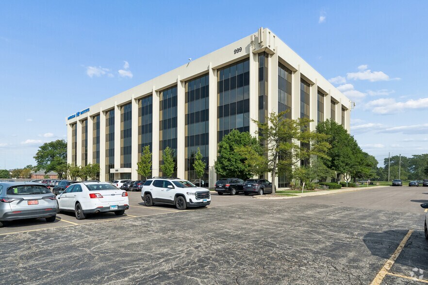 More Photos Of 999 E Touhy Ave, Des Plaines Office For Lease