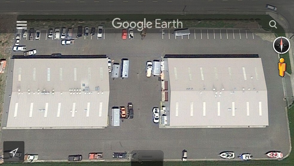 More Photos Of 100 Airport Rd, Fortuna Warehouse For Lease