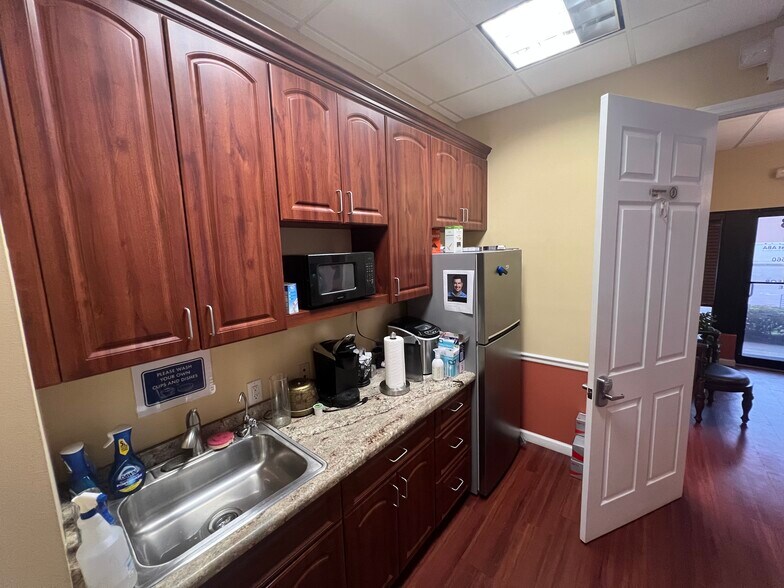 More Photos Of 4189-4257 SW High Meadows Ave, Palm City Office For Sale