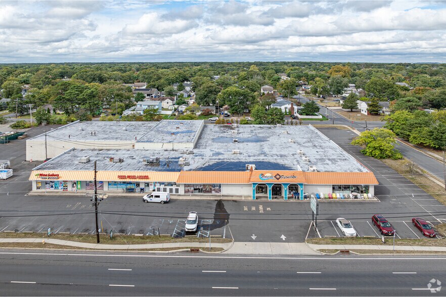 More Photos Of 300 Brick Blvd, Brick General Retail For Sale