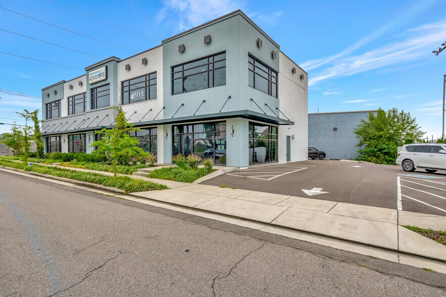 More Photos Of 6117 Centennial Blvd, Nashville Storefront Retail Office For Lease