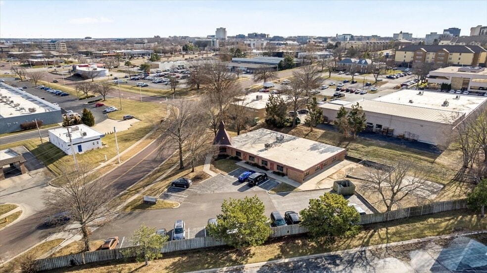 More Photos Of 10484 Marty St, Overland Park Office For Sale