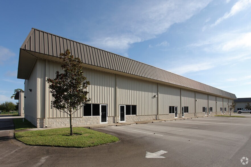 Primary Photo Of 9566 Barber St, Sebastian Warehouse For Lease