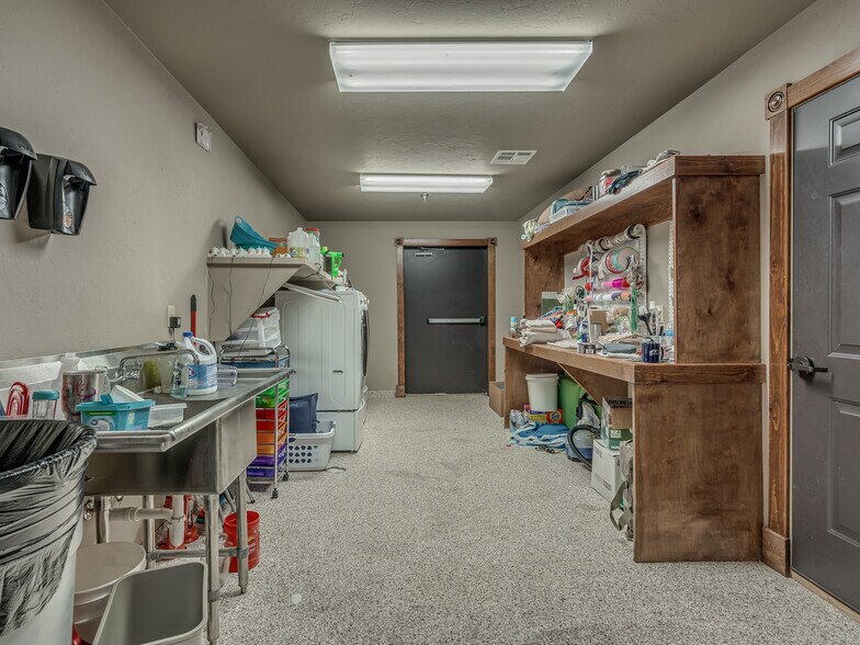 More Photos Of 341070 E 890 Rd, Chandler Lodge Meeting Hall For Sale