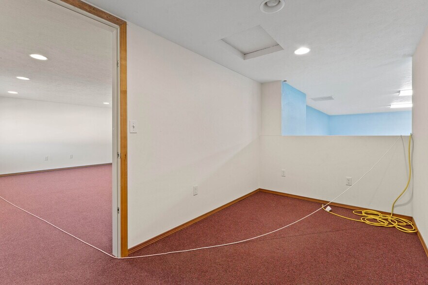 More Photos Of 13315 W 13th Ave, Airway Heights Light Manufacturing For Sale