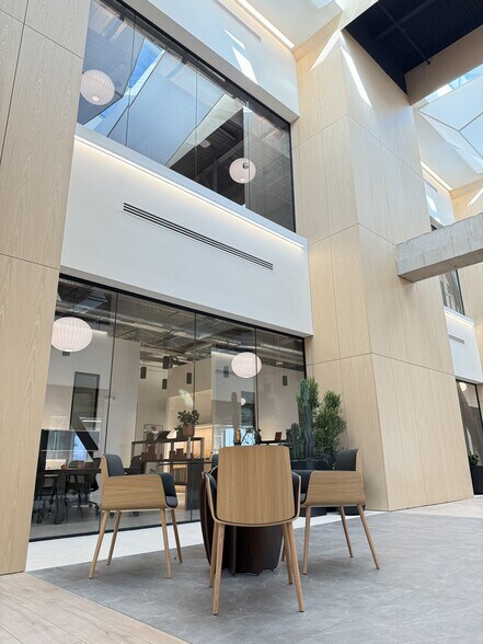 More Photos Of 4835 S Highland Dr, Holladay Office For Lease