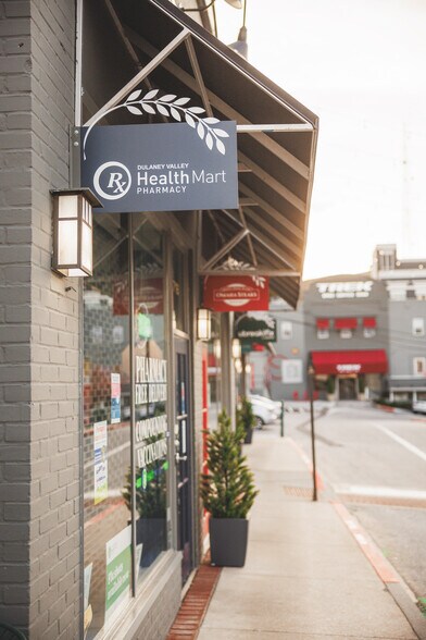 More Photos Of 828 Dulaney Valley Rd, Towson Unknown For Lease