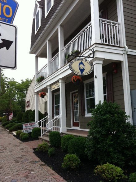 More Photos Of 4 Centennial Ave, Cranford Apartments For Lease