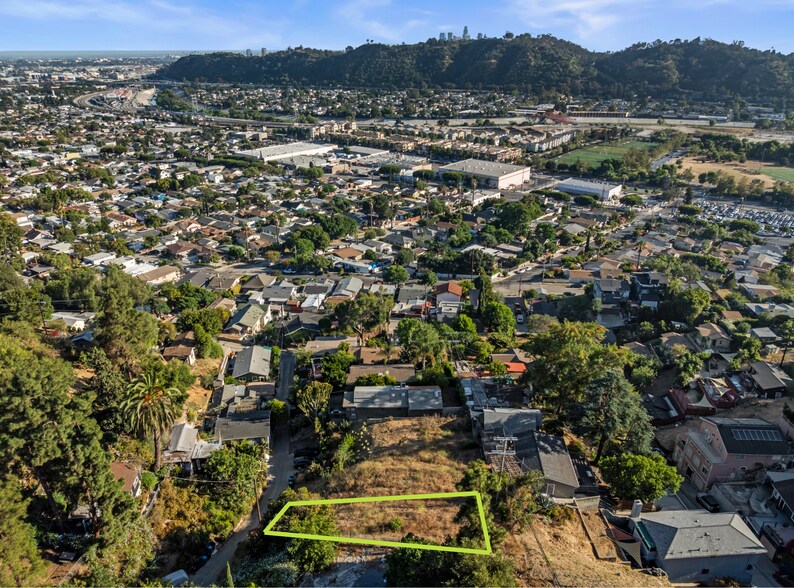 Primary Photo Of 3039 Tatum st, Los Angeles Land For Sale
