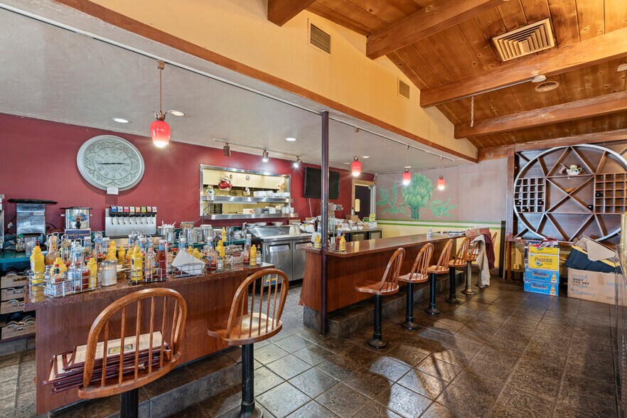 More Photos Of 11261 Merritt St, Castroville Specialty For Sale